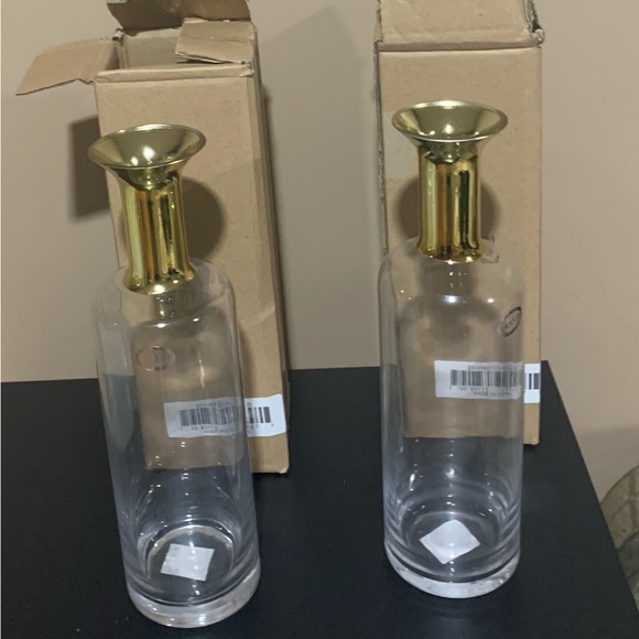 Abbott High Neck Clear Glass Vase - Picture 4 of 5